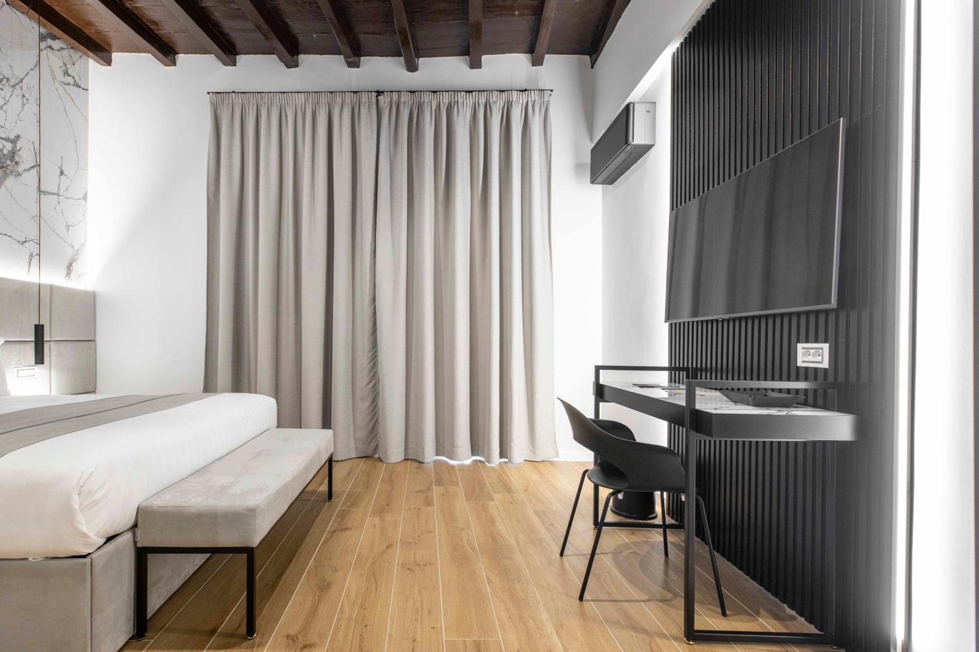 Home At Rome Luxury Navona 2 Ngoại thất bức ảnh
